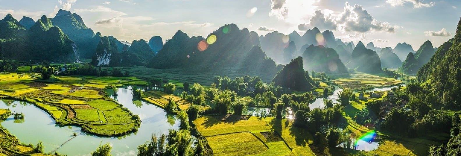 Petite baie d'Halong_Vietnam_Voyage culturel